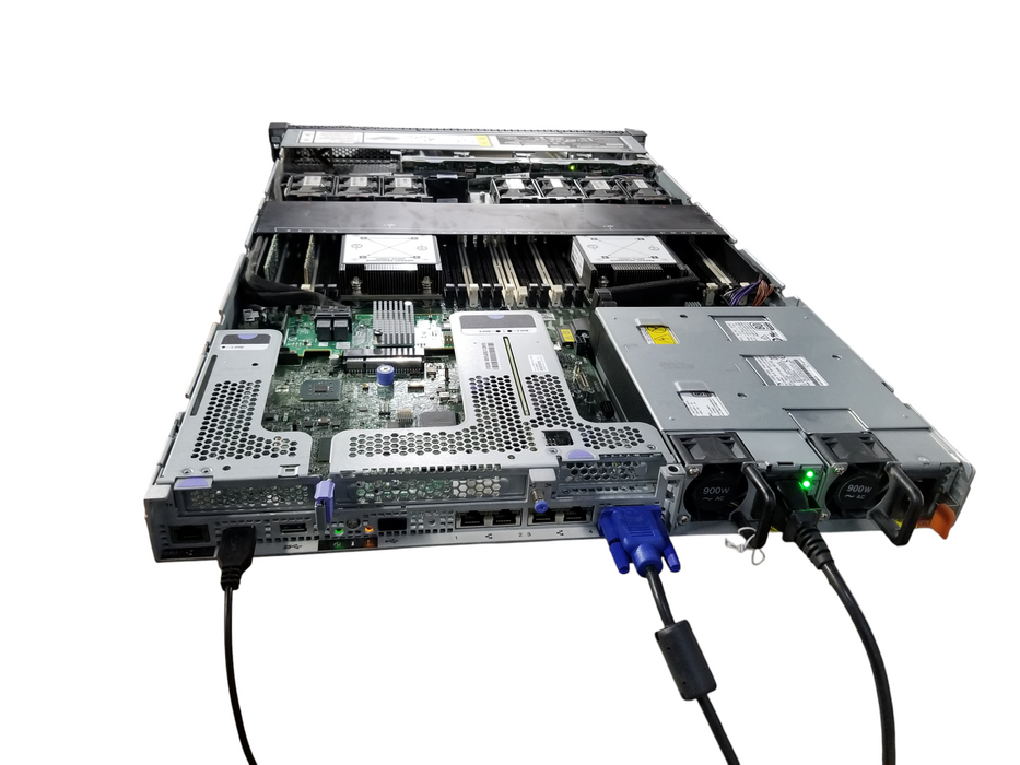 Lenovo System x3550 M5 2x Xeon E5-2609v4 AvagoM1215 32GB DDR4 2x900W