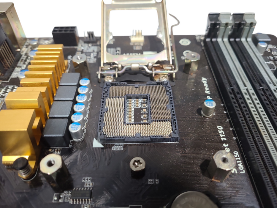 Gigabyte GA-H97-D3H Intel Socket LGA 1150 ATX Desktop Motherboard *READ*