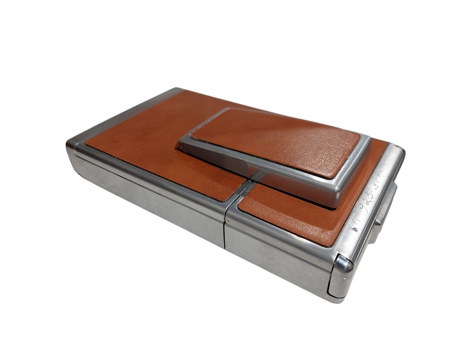 Vinatge Polaroid Land Camera SX-70 =