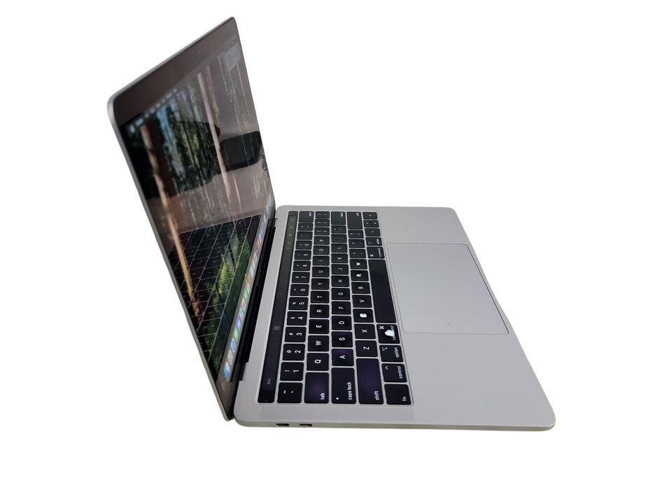 Apple Macbook Pro 2019 13" 4-Core i5-8257U @ 1.4GHz 8GB DDR3 120GB SSD
