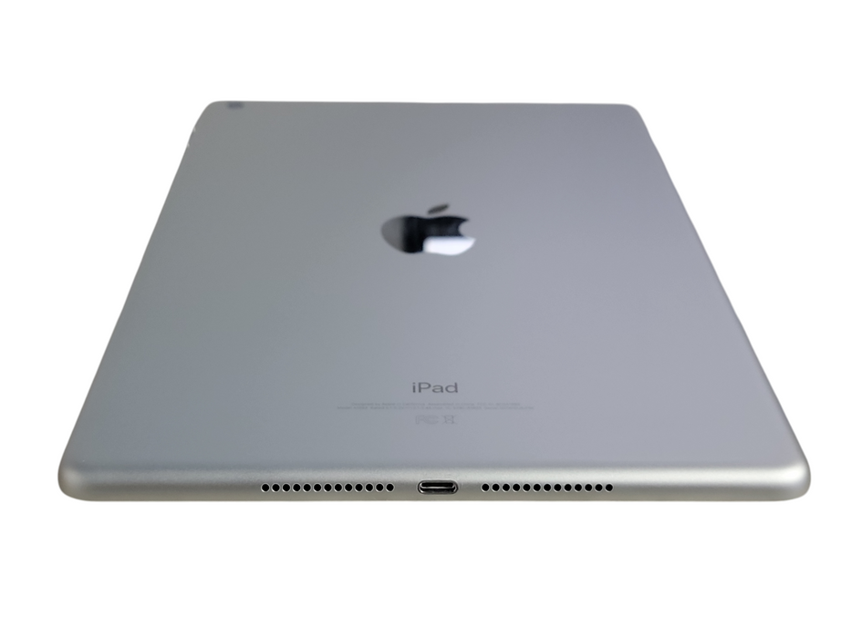 Apple iPad 6th Gen - 32GB - Silver [A1893] Q