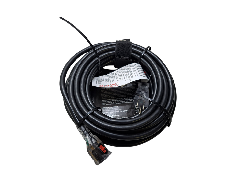 Benchmark Heavy-Duty Cold Weather Outdoor Cord 33FT 10.1M 12 AWG 15A )
