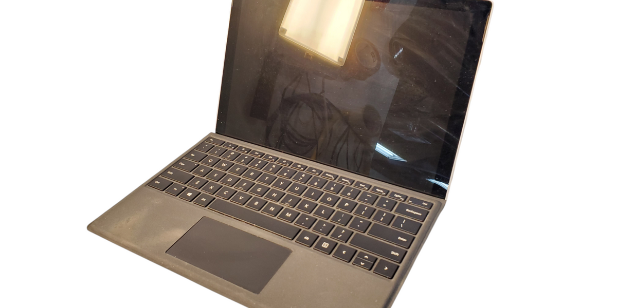 Microsoft Surface Pro 6 (1796) - i5-8350U, 16GB RAM, 256GB SSD