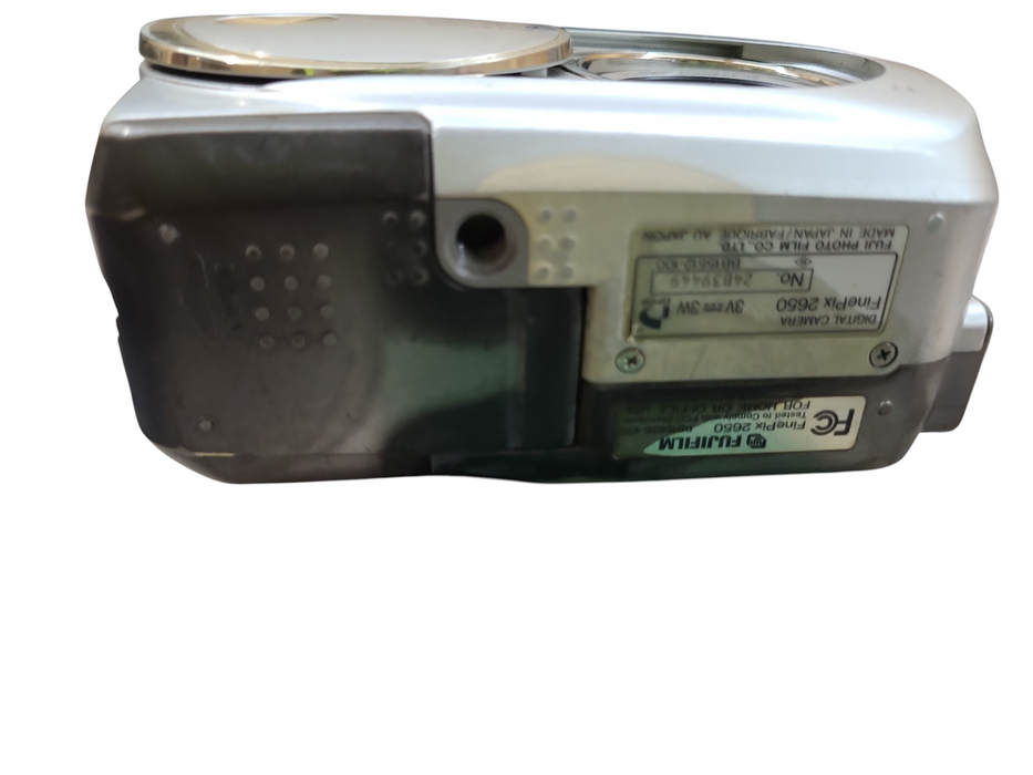 Fuji Film FinePix Digital Camera 2650 2.0MP