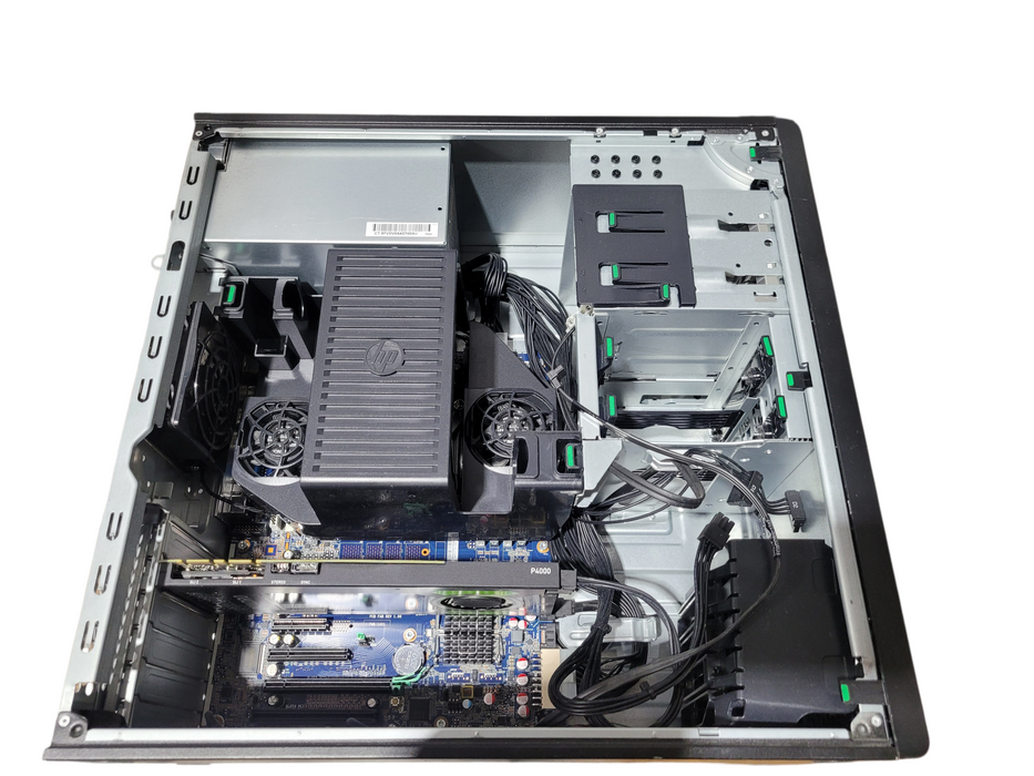 HP Z440 | Xeon E5-1620 v4 @3.50GHz 32GB DDR4 |NO HDD