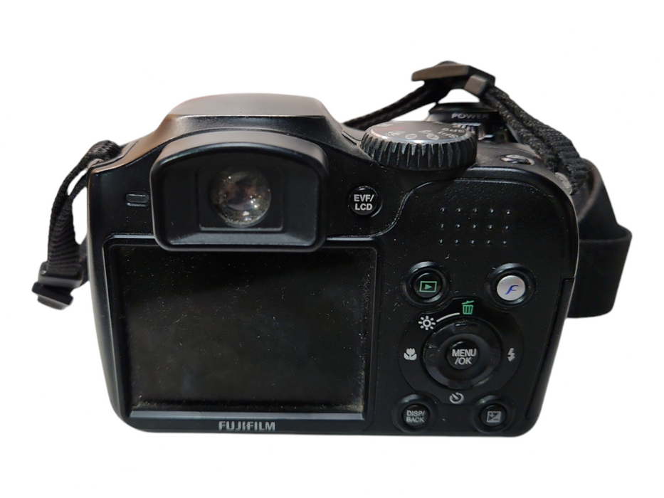 Fujifilm FinePix S Series S700 7.1MP Digital Camera, READ