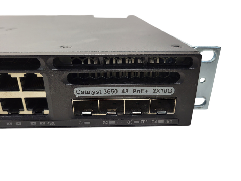 Cisco WS-C3650-48FD-E Ethernet PoE+ 2x10G Uplink ports 2x PSU Q$