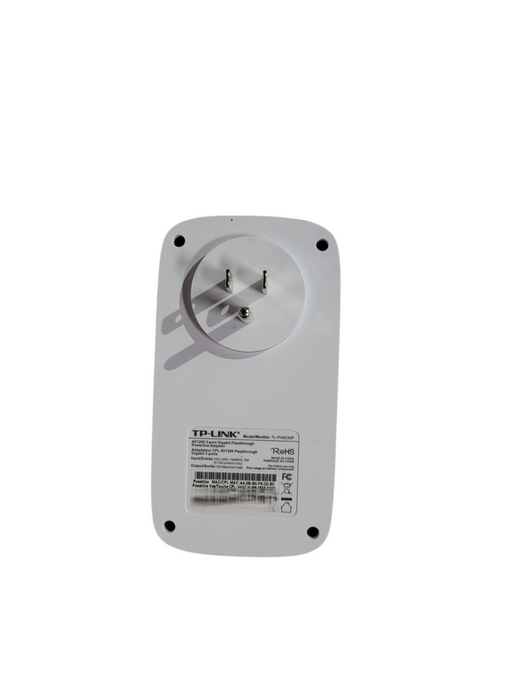 Single TP-LINK AV1200 3-Port Gigabit Passthrough Powerline TL-PA8030P