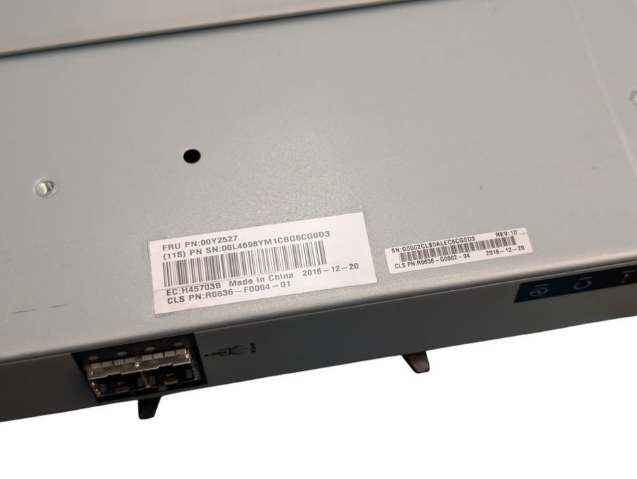 IBM Storage Array Model 00Y2457 24x 2.5" SAS Slot Expansion  -