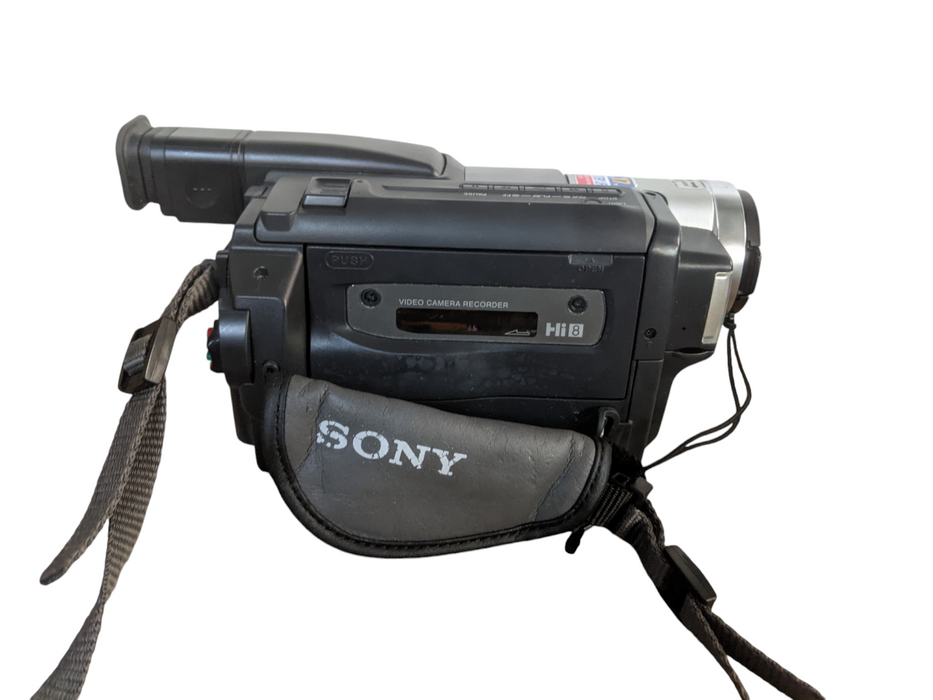 Sony HandyCam CCD-TRV58 | Video Camera Recorder Hi8 | w/ Battery