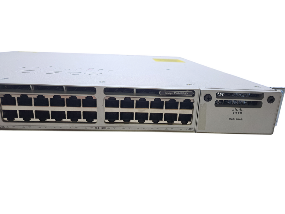 Cisco C9300-48P-E V02 | 48-Port Gigabit PoE+ Switch w/ 1x PWR-C1-715WAC )