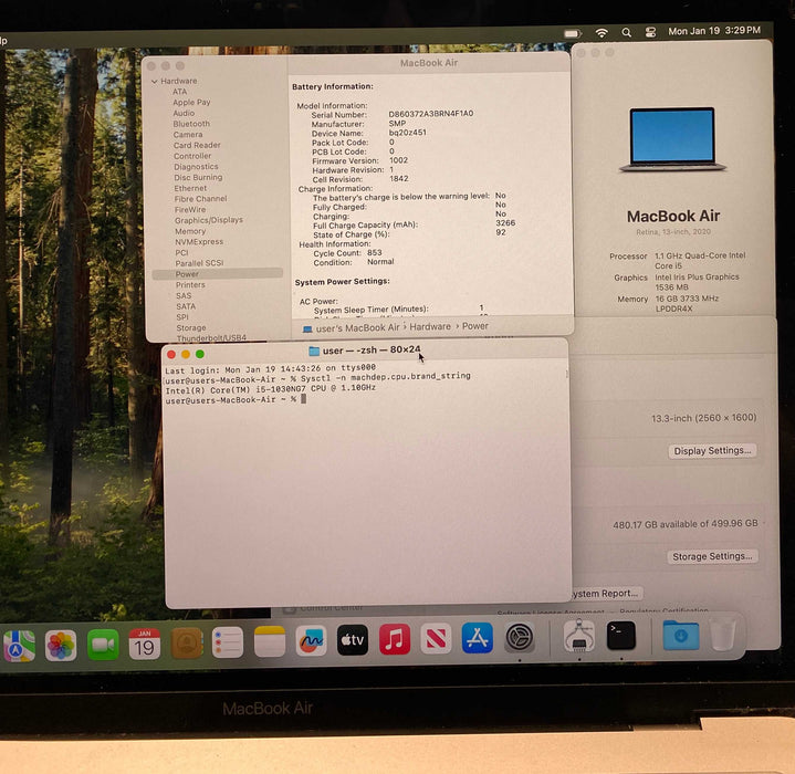 Apple MacBook Air 13" 2020 i5-1030NG7 16GB RAM 512GB SSD READ