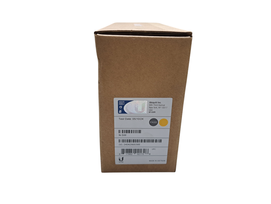 Ubiquiti N-SW NanoSwitch Outdoor 4-Port PoE Passthrough Switch (New Sealed)