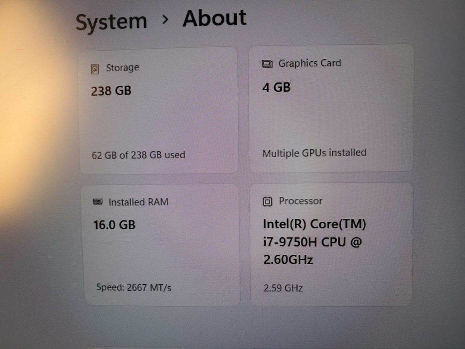 Lenovo ThinkPad P53 i7 9750H@2.6GHz 16GB RAM 256GB SSD READ  Lap200