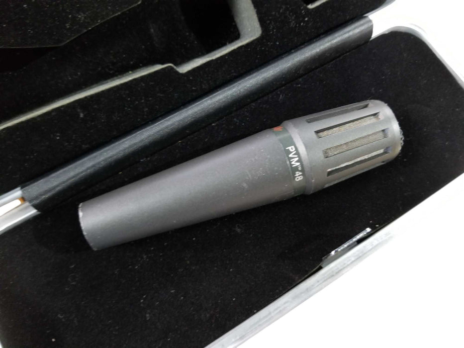 Peavey PVM 48 Microphone with Original Hard Case *READ* Q