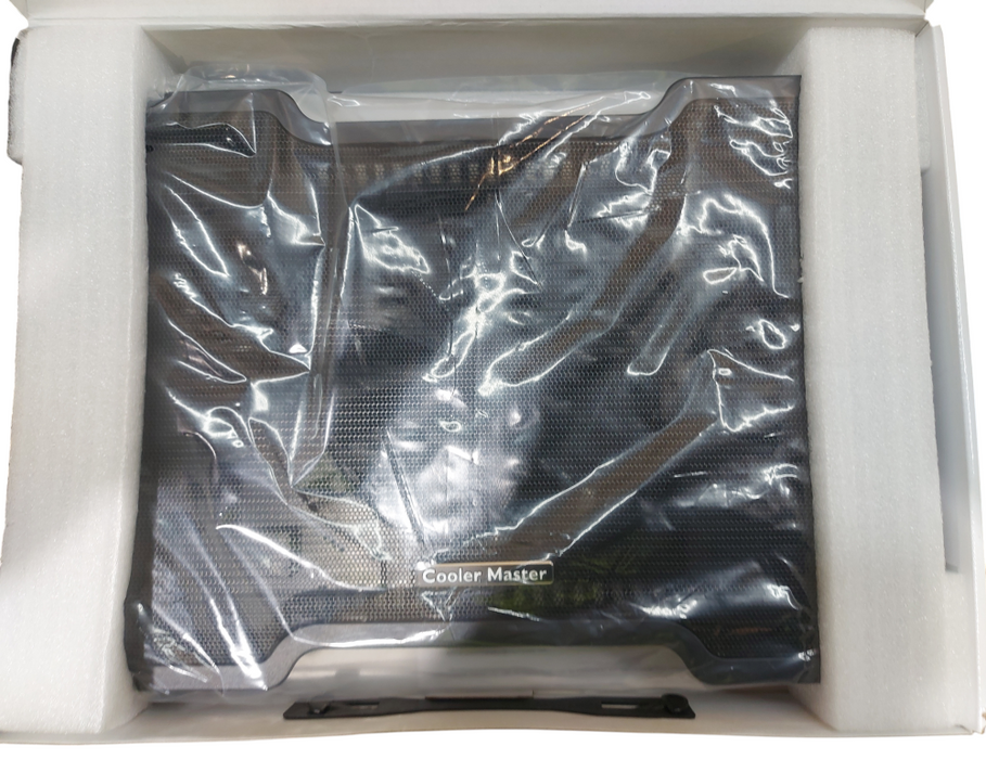 Cooler Master NotePal X-Slim Ultra-Slim Laptop Cooling Pad with 160mm Fan Q
