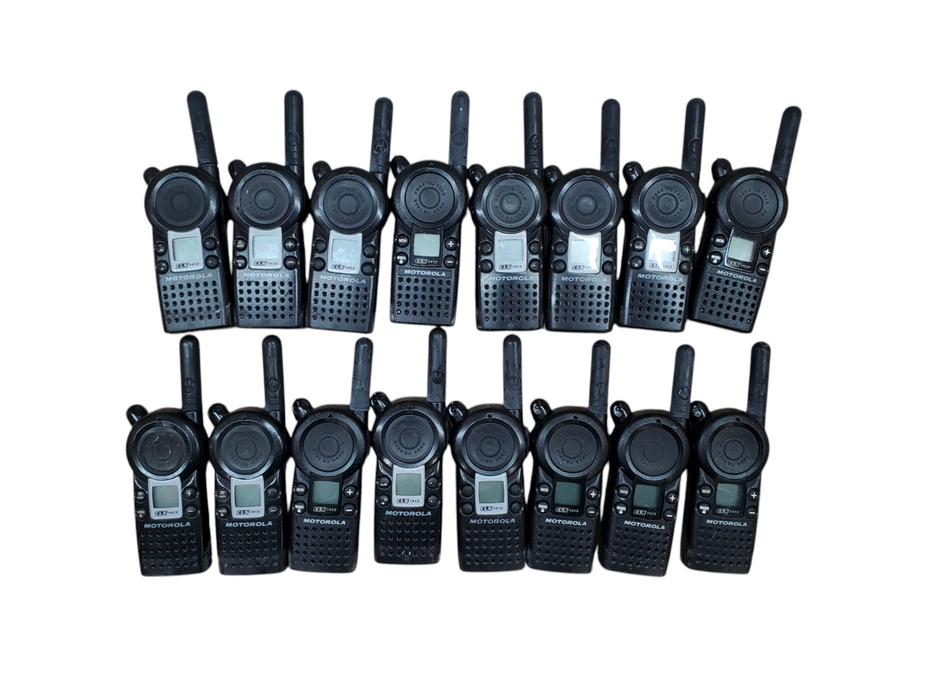 Lot 16x Motorola CLS1413 Two-way Radio w/ Battery *READ*