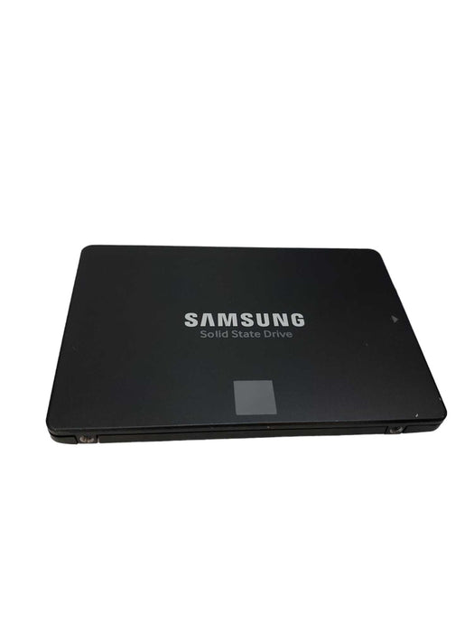 Lot 20x 480GB - 512GB SATA 2.5" 7mm SSD - Assorted Brands +