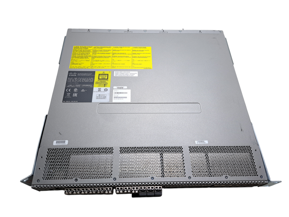 Cisco DS-C9148S-K9 | 48-Port 16G Fibre Channel Switch 24x ACTIVE w/ Dual AC )