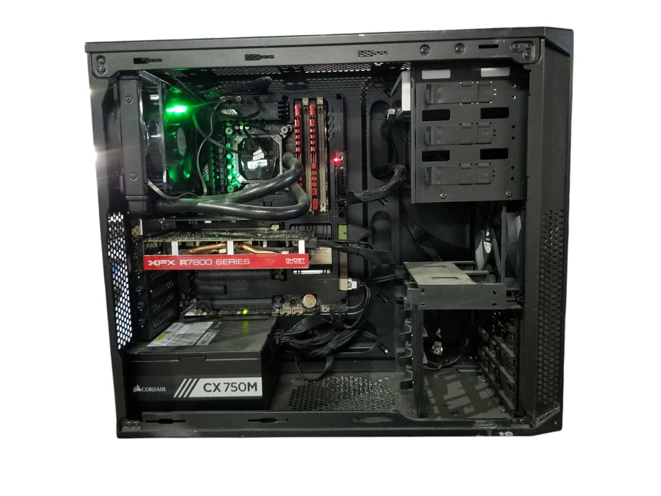 Custom PC ASUS Sabertooth Z87, Core i7-4770K 8GB DDR3, XFX R7800, No HDD