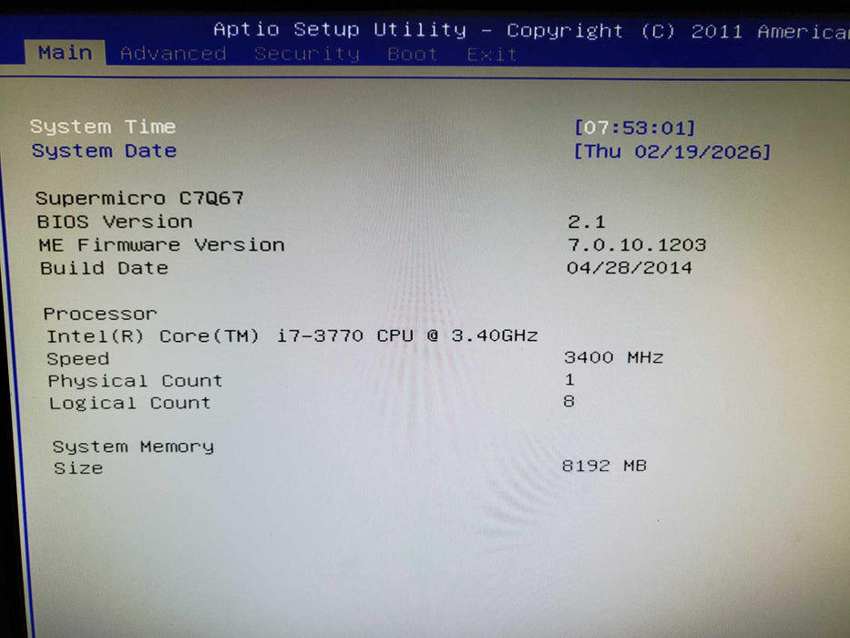 Supermicro CSE-825M C7Q67 I7-3770@3.4GHz 8GB ram NO HDD