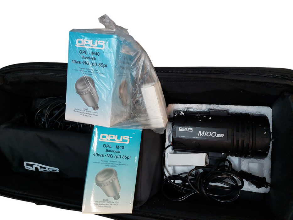 OPUS M100SR Professional Lighting kit with bag  =