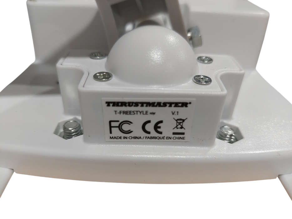 Thrustmaster T-Freestyle Skateboard Attachment for Wii-Fit Board  =
