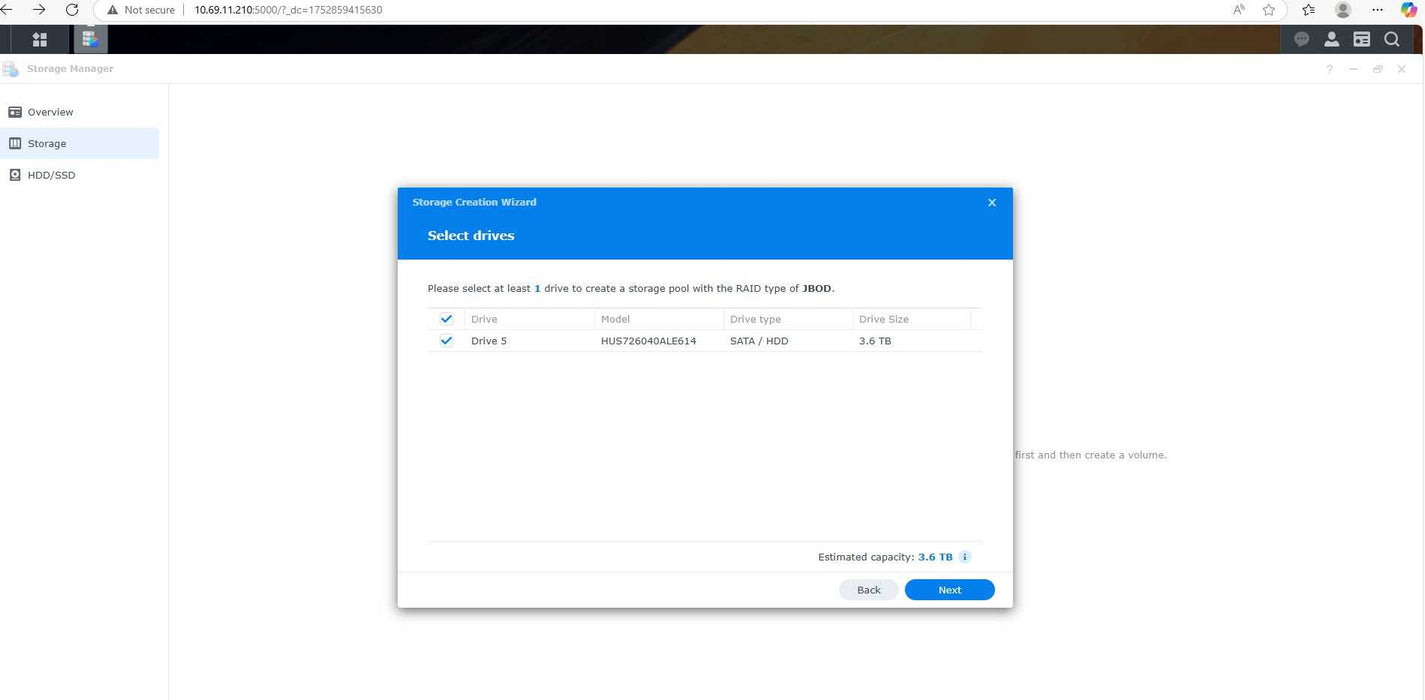 Synology DS1815+ DiskStation Expansion Unit 1x 4TB HDD, READ _
