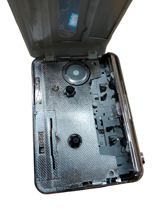 Bluetooth TRANSMITTER STEREO CASSETTE PLAYER
