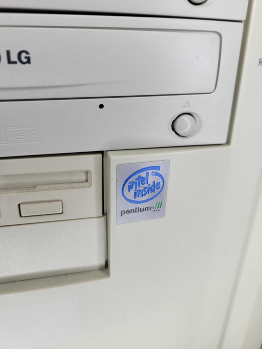 Vintage Workstation - 2x Intel Pentium III @ 550MHz 512MB RAM DIAMOND GPU %