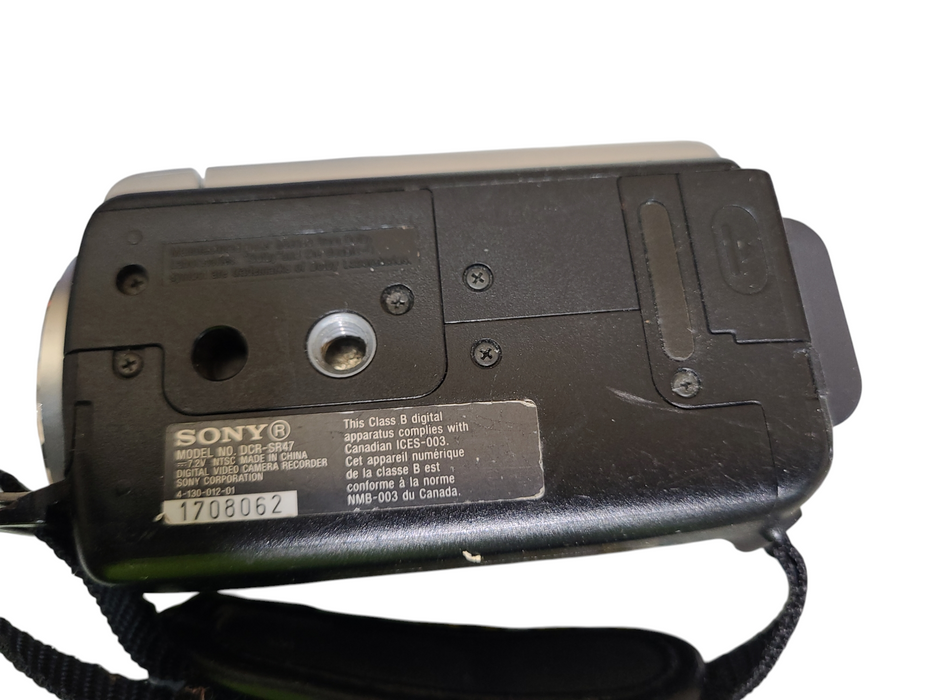 Sony Handycam DCR-SR68 60GB HDD 60x Zm