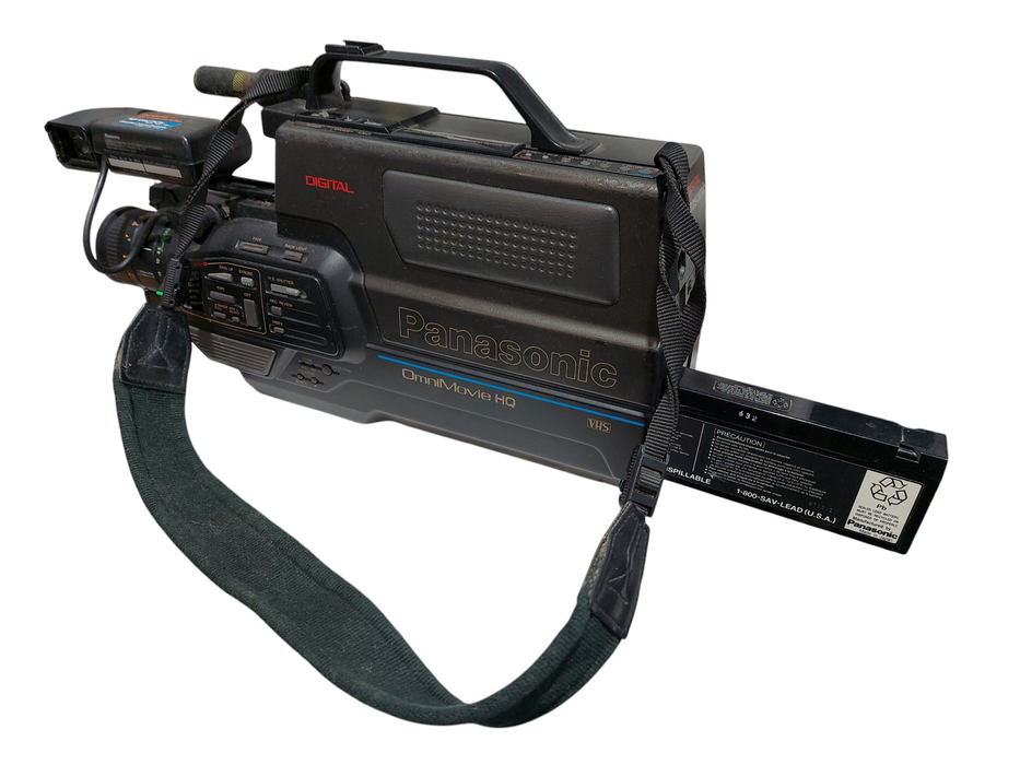 Panasonic OMNI Movie HQ VHS AF Digital Camcorder Sept.1988 PV-330D-K =
