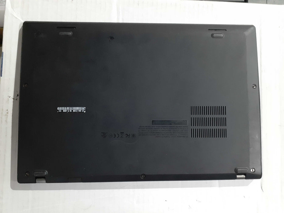 Lenovo ThinkPad X1 Carbon Gen 5 i7-7500U 2.70GHz 16GB DDR4 256GB NVMe  Lap200
