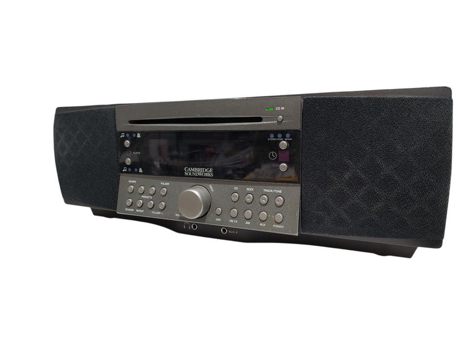 Cambridge Soundworks Radio CD 740 =