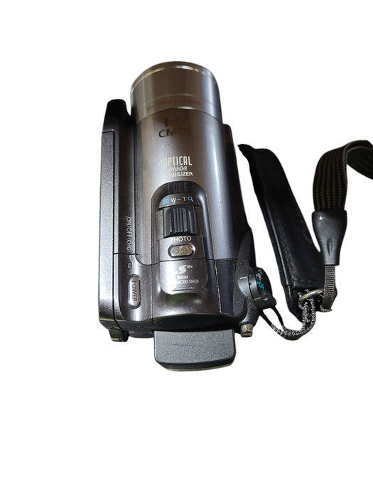 Canon VIXIA HF200 Flash Memory HD Camcorder