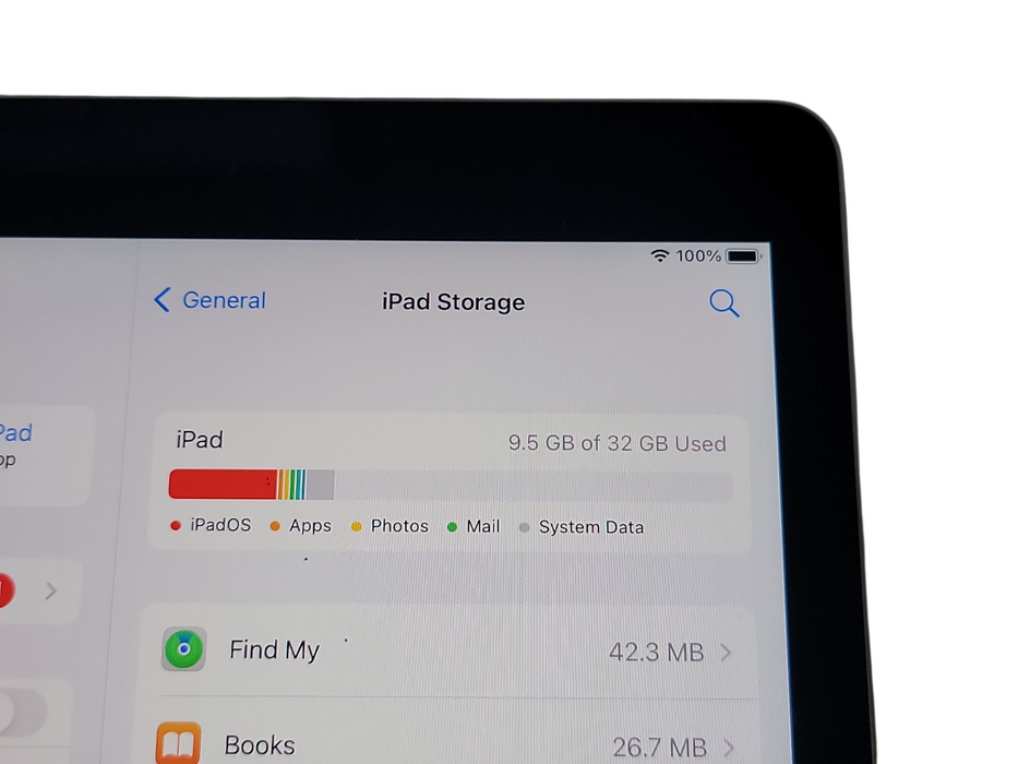 Apple iPad Pro 9.7" - 32GB - Space Gray [A1674]