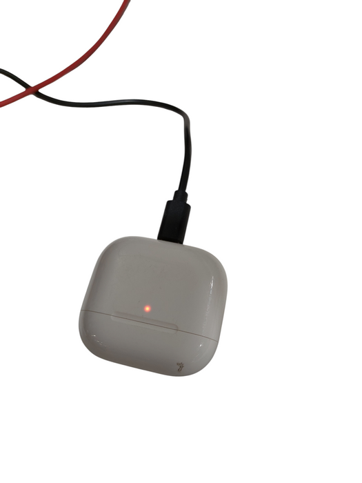 Apple Airpod & Case A3059 USB C Type  =