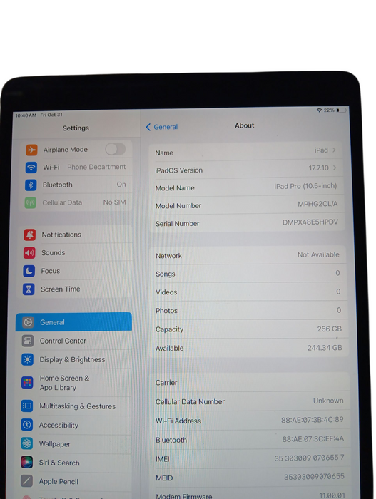 Apple iPad Pro 10.5" - 256GB - Space Gray [A1709] Read