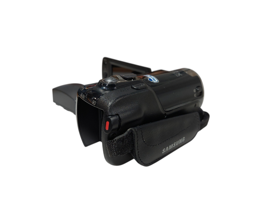 Samsung HD CMOS Sensor 52X Optical Zoom Digital CamcorderModel: HMX-F80 =