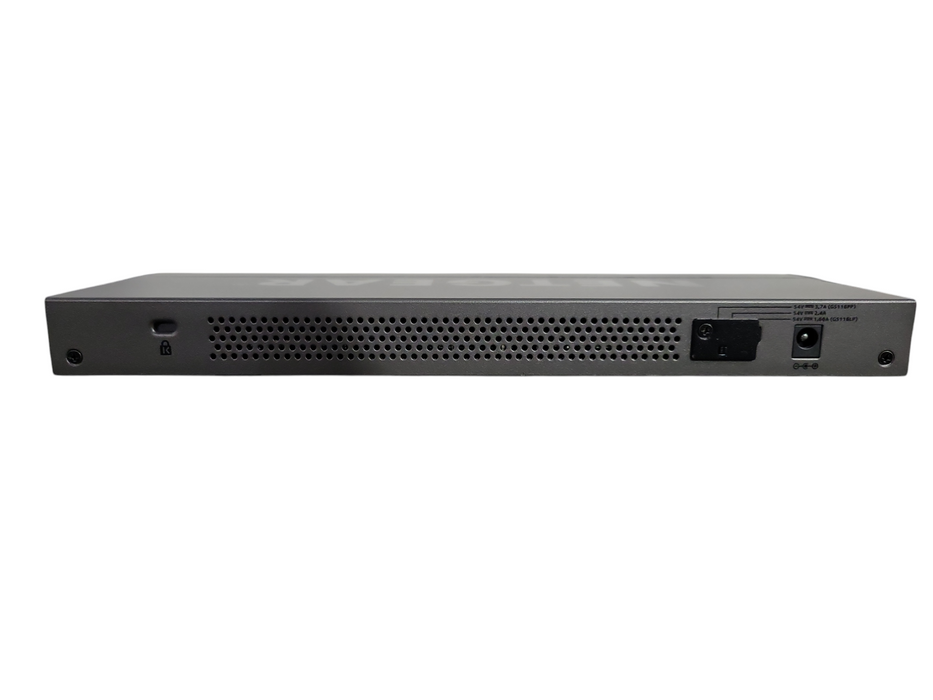 NETGEAR GS116PP 16 Port Gigabit PoE+ Unmanaged Switch !