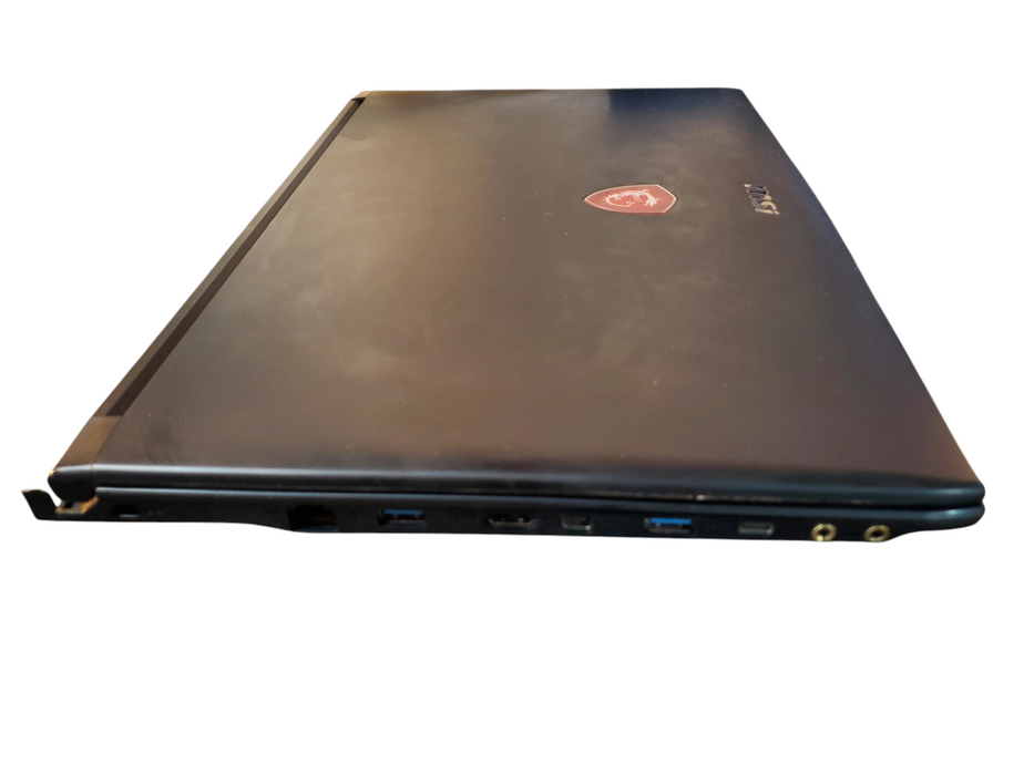 MSI GL62M 7RDX 15.6'' FHD i7-7700HQ 2.8GHz 8GB SSD/256GB GTX 1050 2gb  Lap200