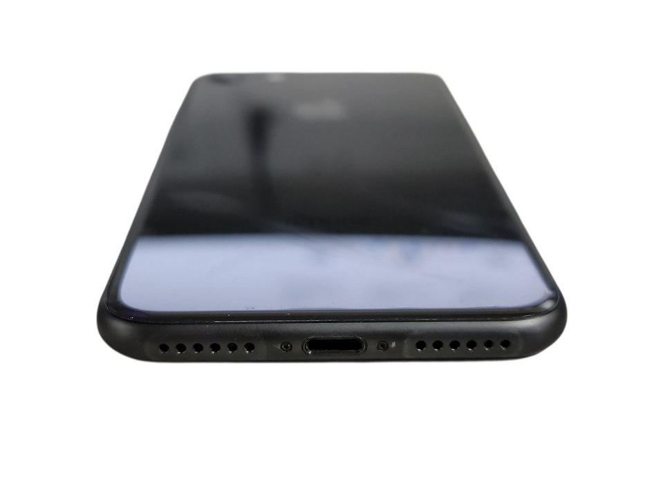 Apple iPhone 11 - 64GB - Black [A2111]