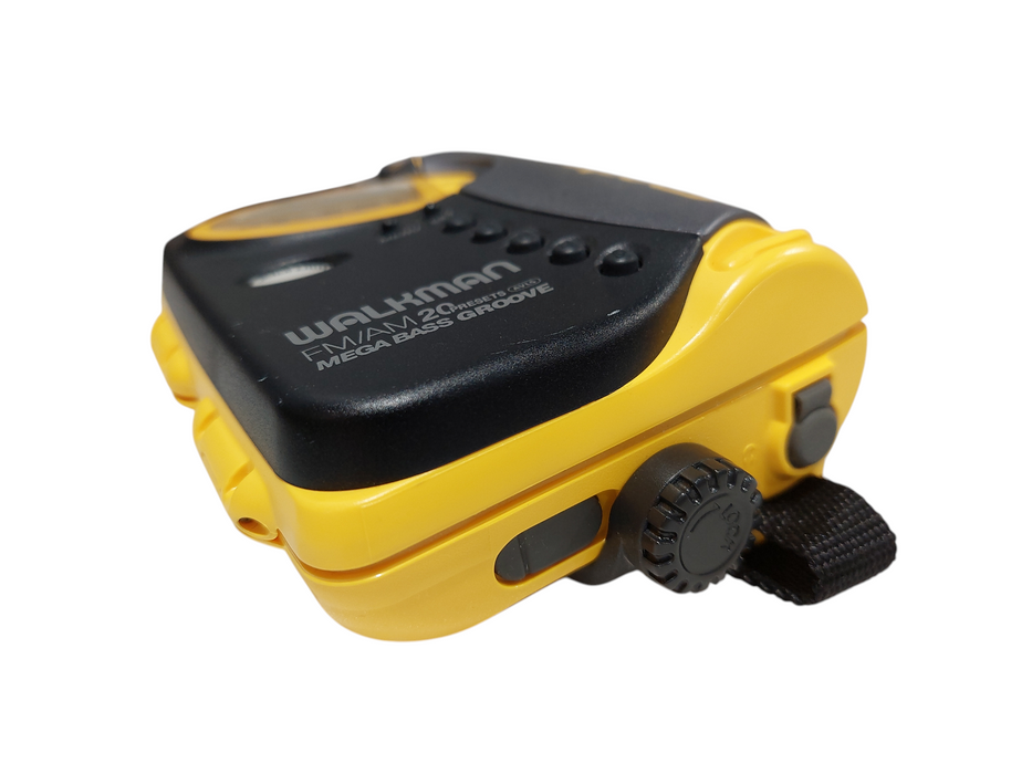 Sony WalkMan FM/AM 20 Presets AVLS Mega Bass Groove Sports Yellow  =