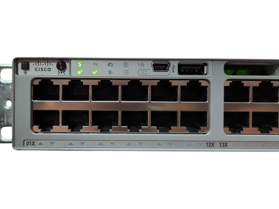 Cisco C9300-48U-E V03, 48-Port Gigabit UPOE Managed Switch w/ C9300-NM-8X !