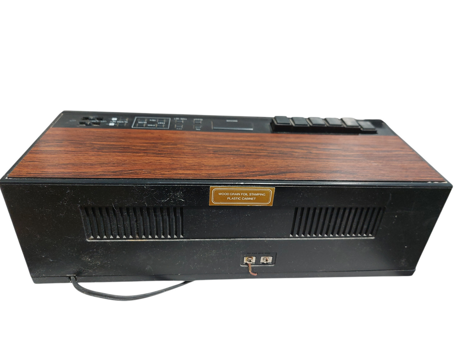 Vintage Realistic Chronosette 256 Clock Radio  =