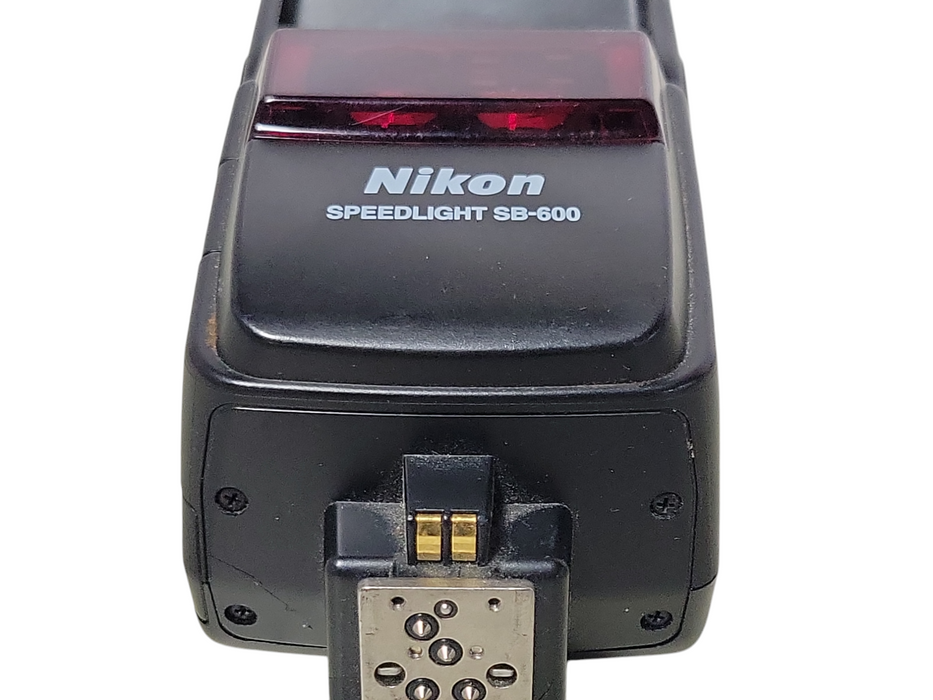 Nikon Speedlight SB-600 Flash light, READ _