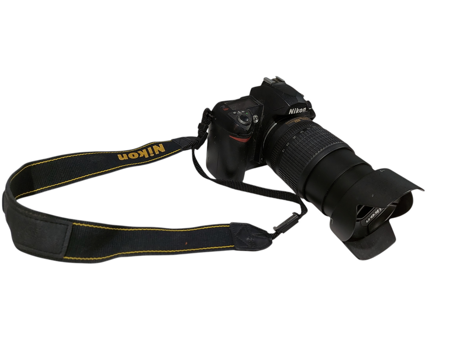 Nikon Digital Camera D70s & 2 Lens Nikon HB-32 Sigma Zoom 18-200MM  =