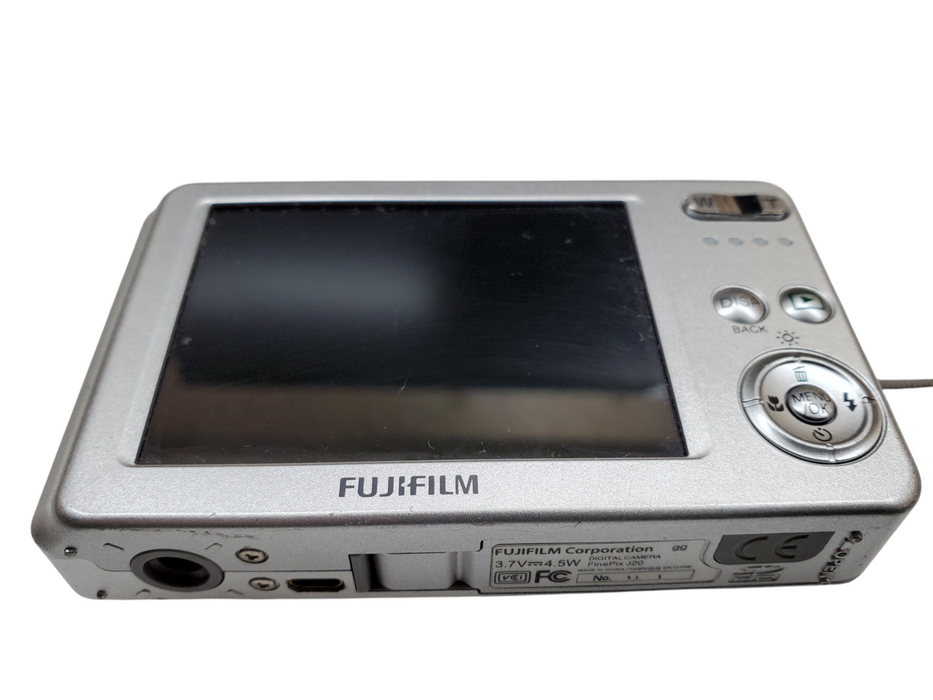 FujiFilm FinePix J20 10.0MP Digital Camera - No Battery *READ*