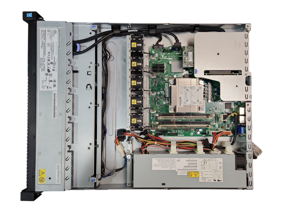 IBM System X 3250 M5 1U 4x3.5", Xeon E3-1220 v3 3.10GHz, 16GB RAM, M5110