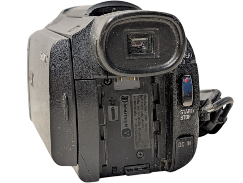 SONY Handycam FDR-AX33 Digital 4K Video Camera Recorder PLEASE READ  Q-